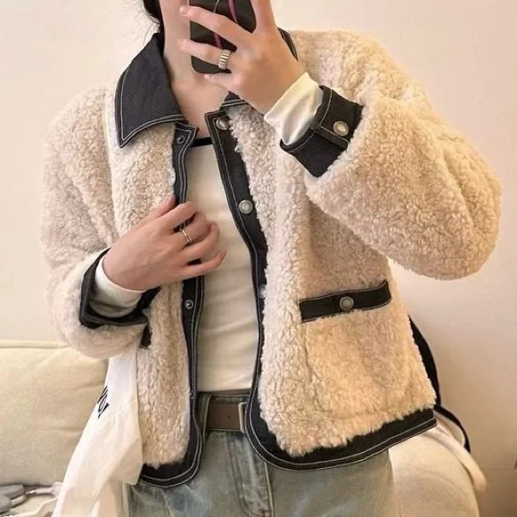 Fleece Jacket - Picture 2 of 8